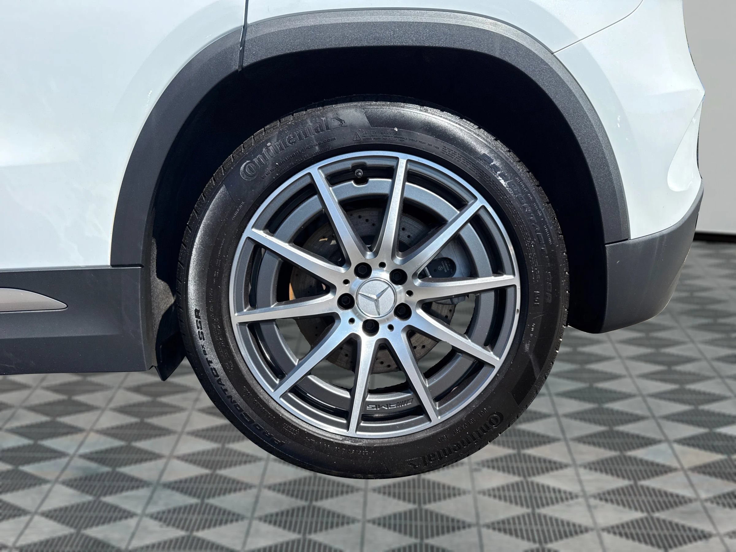 Used 2022 Mercedes-Benz GLA 35 AMG 4MATIC image 22