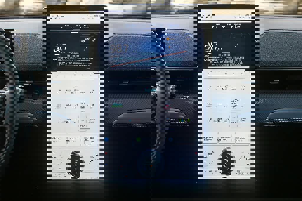 New 2025 Ford Mustang Mach-E Premium image 14