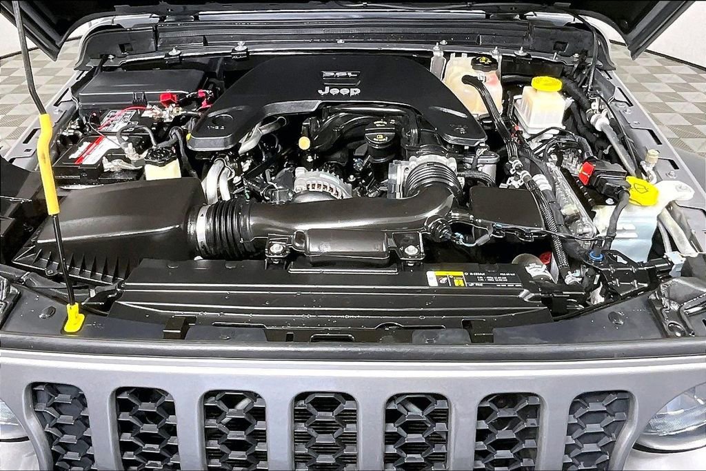 Used 2020 Jeep Gladiator Sport w/ Quick Order Package 24S image 9