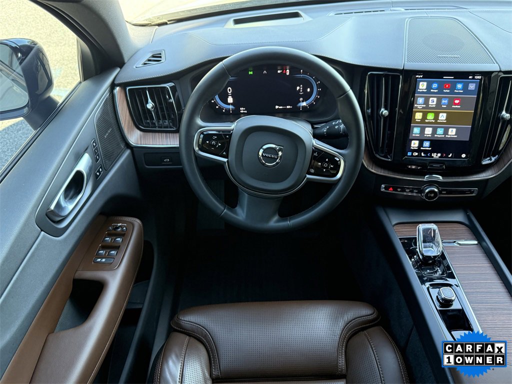 Used 2023 Volvo XC60 B5 Ultimate w/ Protection Package Premier image 15