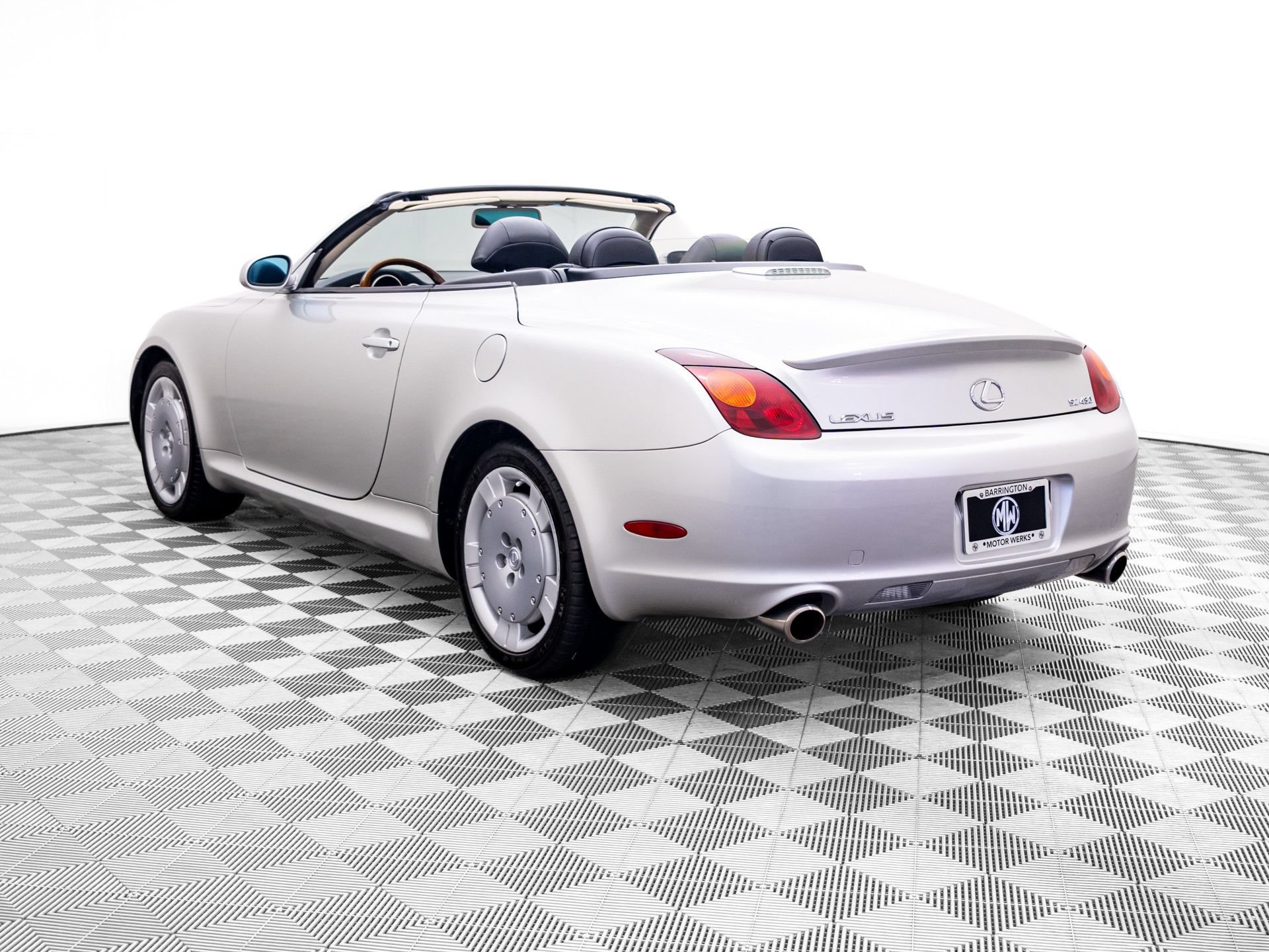 Used 2002 Lexus SC 430 Convertible RWD video 3