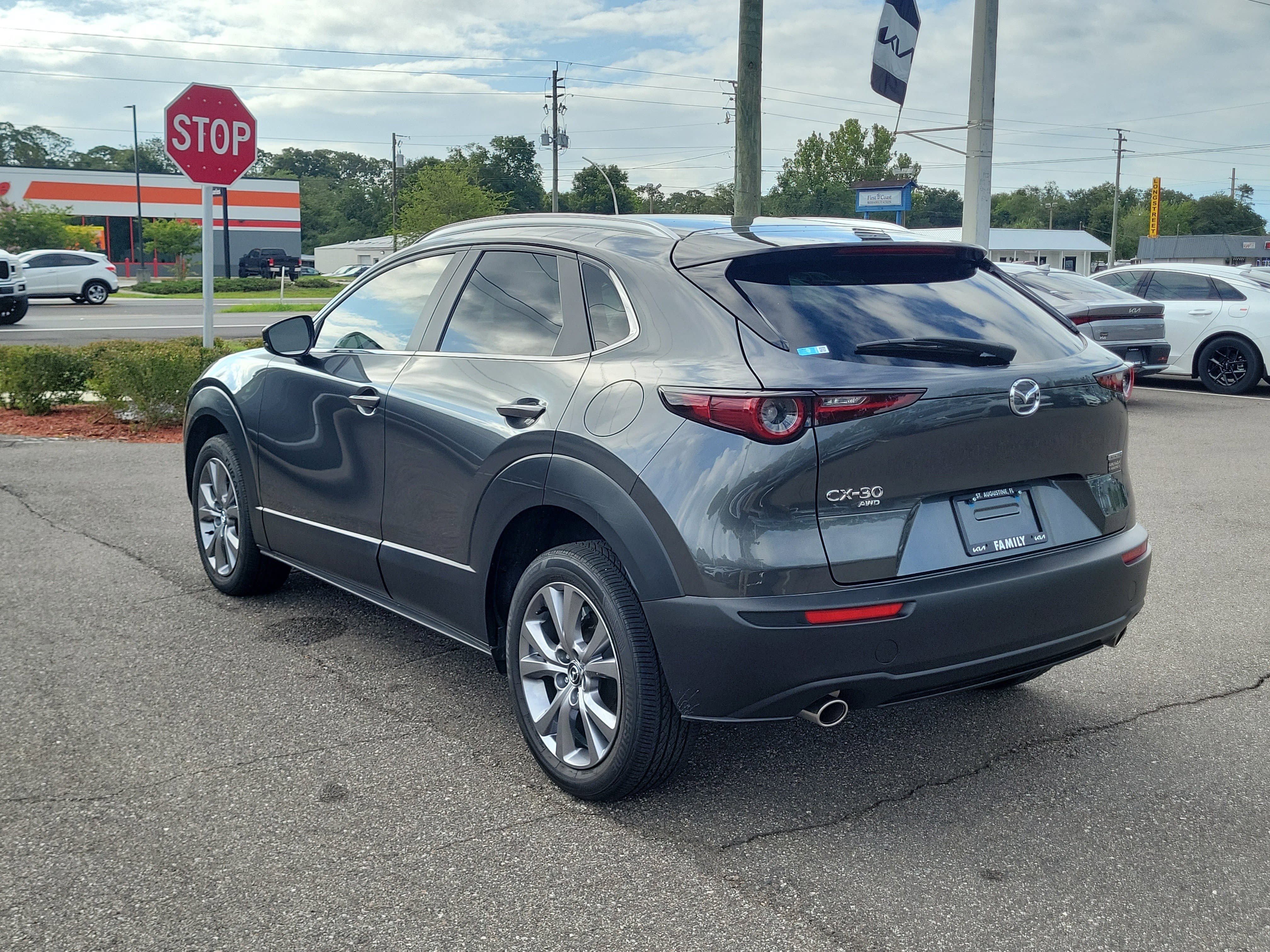Used 2024 MAZDA CX-30 AWD 2.5 S w/ Preferred Package image 4