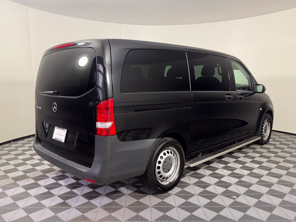Used 2018 Mercedes-Benz Metris Passenger image 7