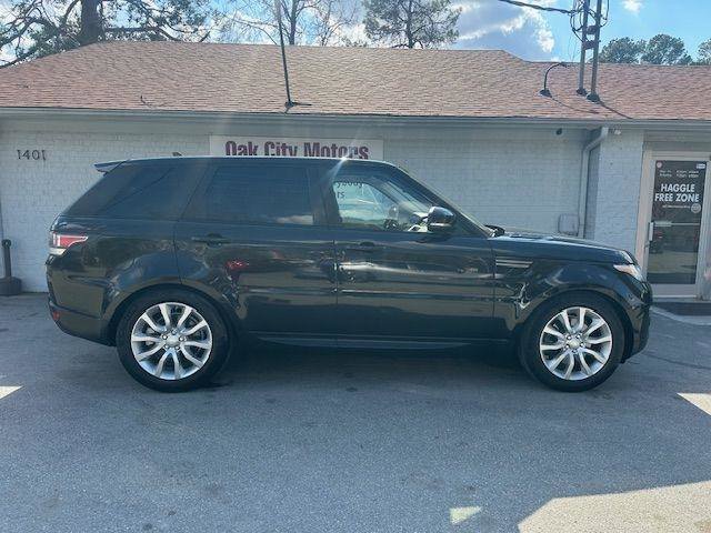 Used 2016 Land Rover Range Rover Sport SE image 4