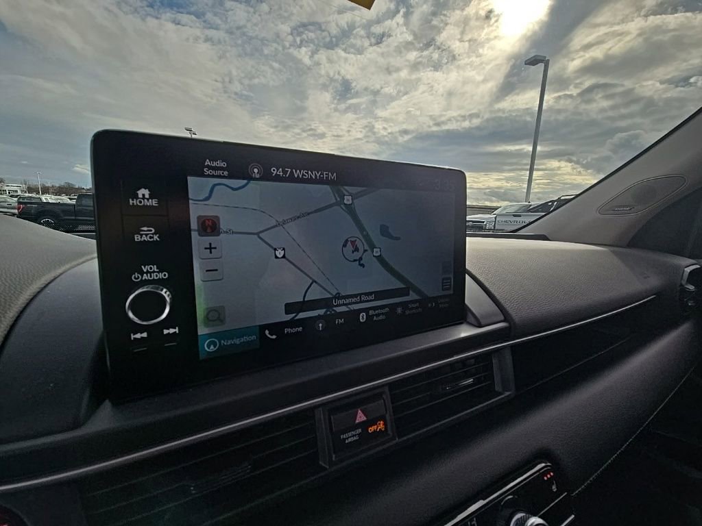 Used 2024 Honda Pilot Touring image 20