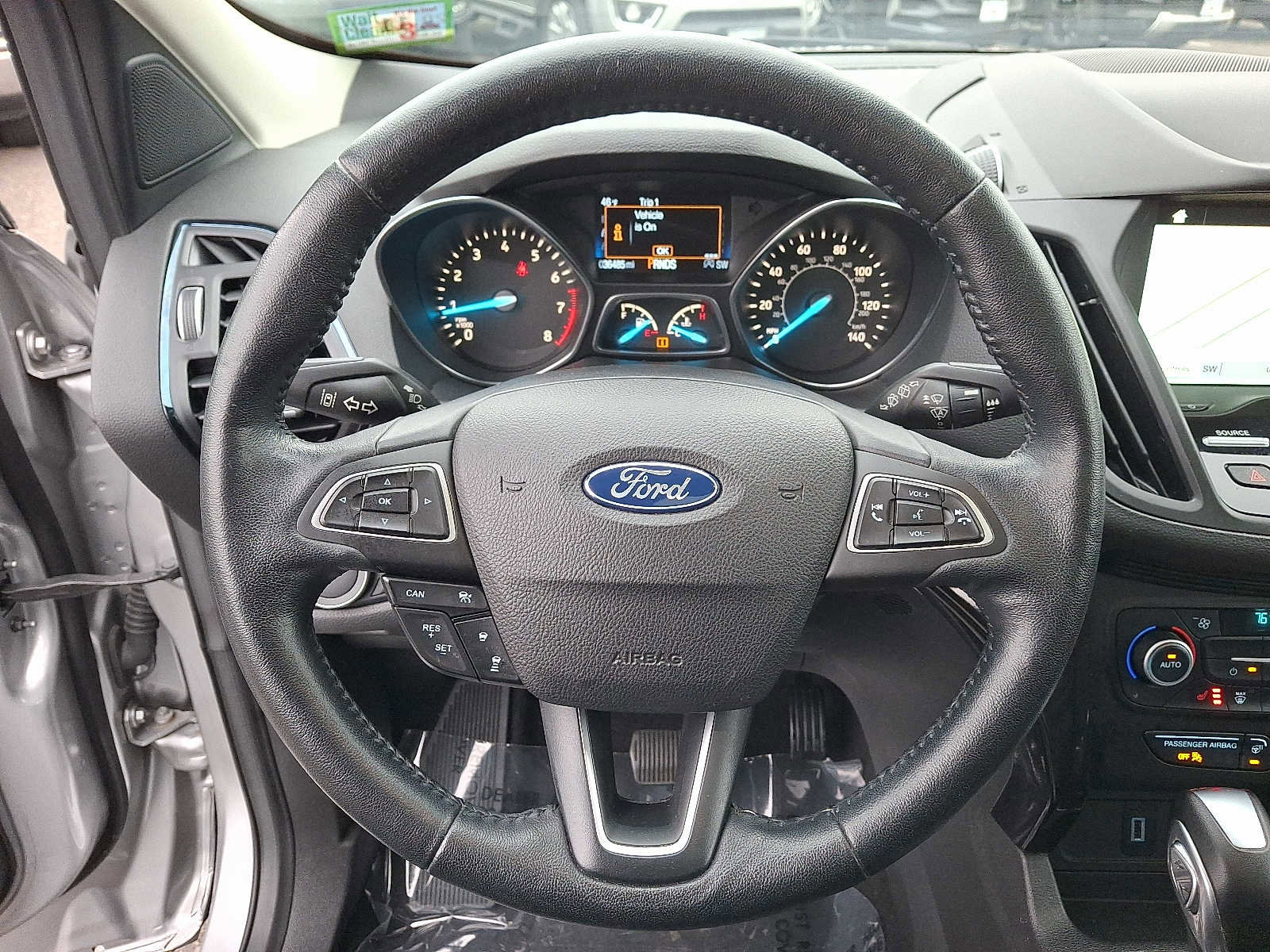 Used 2019 Ford Escape Titanium image 21