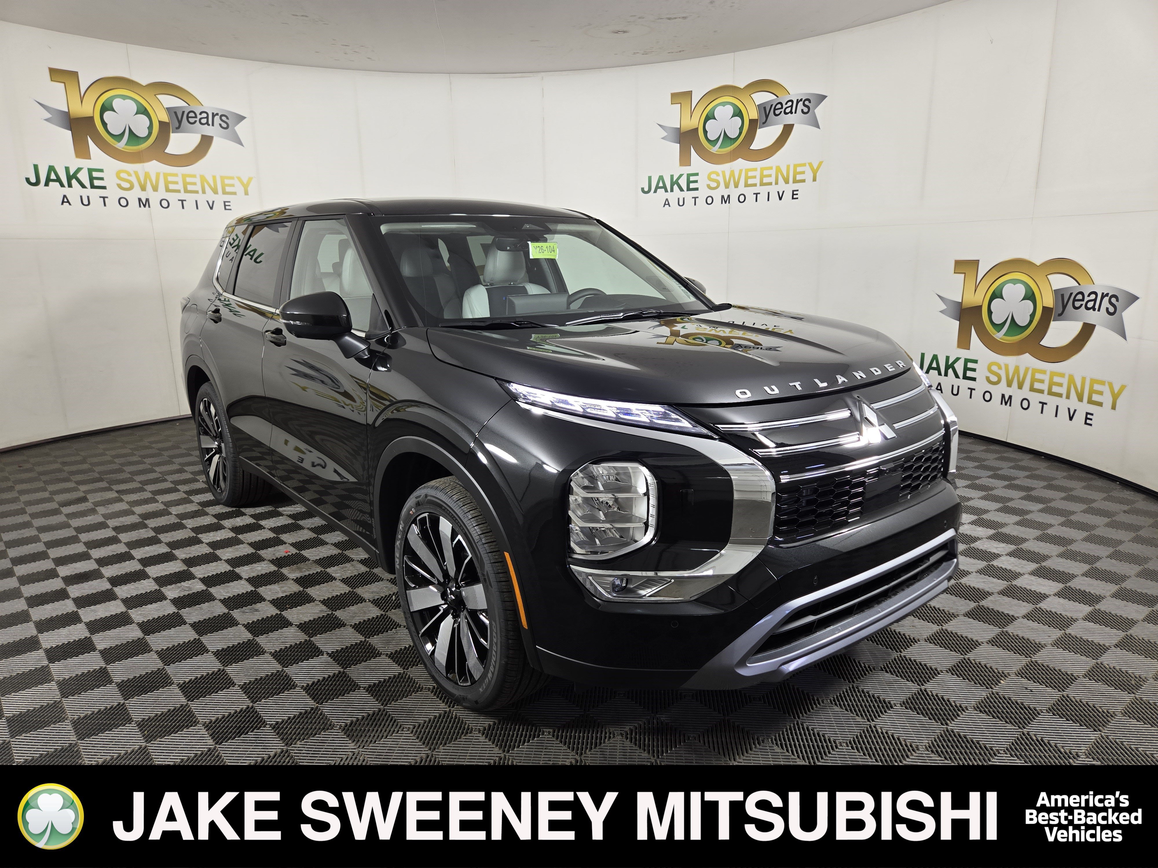 New 2026 Mitsubishi Outlander SE AWD/4WD image 1