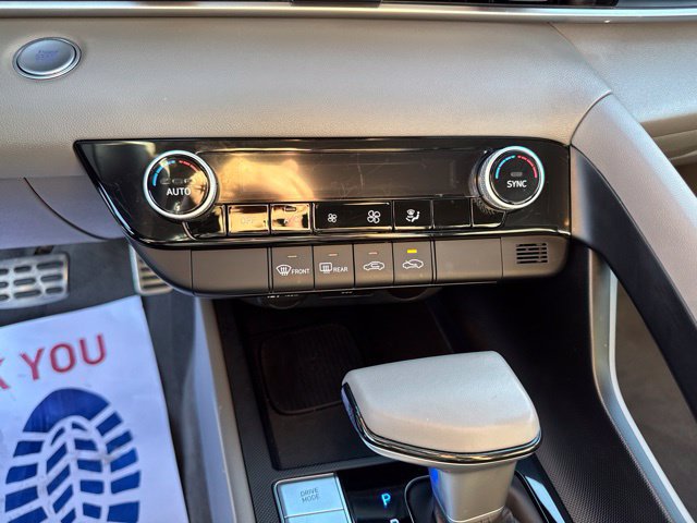 Used 2025 Hyundai Elantra Sport FWD image 20