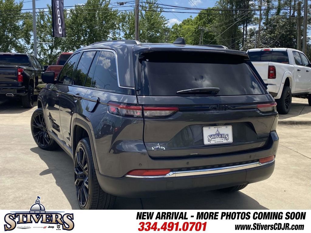 Used 2022 Jeep Grand Cherokee Limited RWD image 40