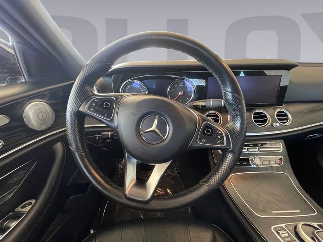Used 2018 Mercedes-Benz E 300 4MATIC image 13