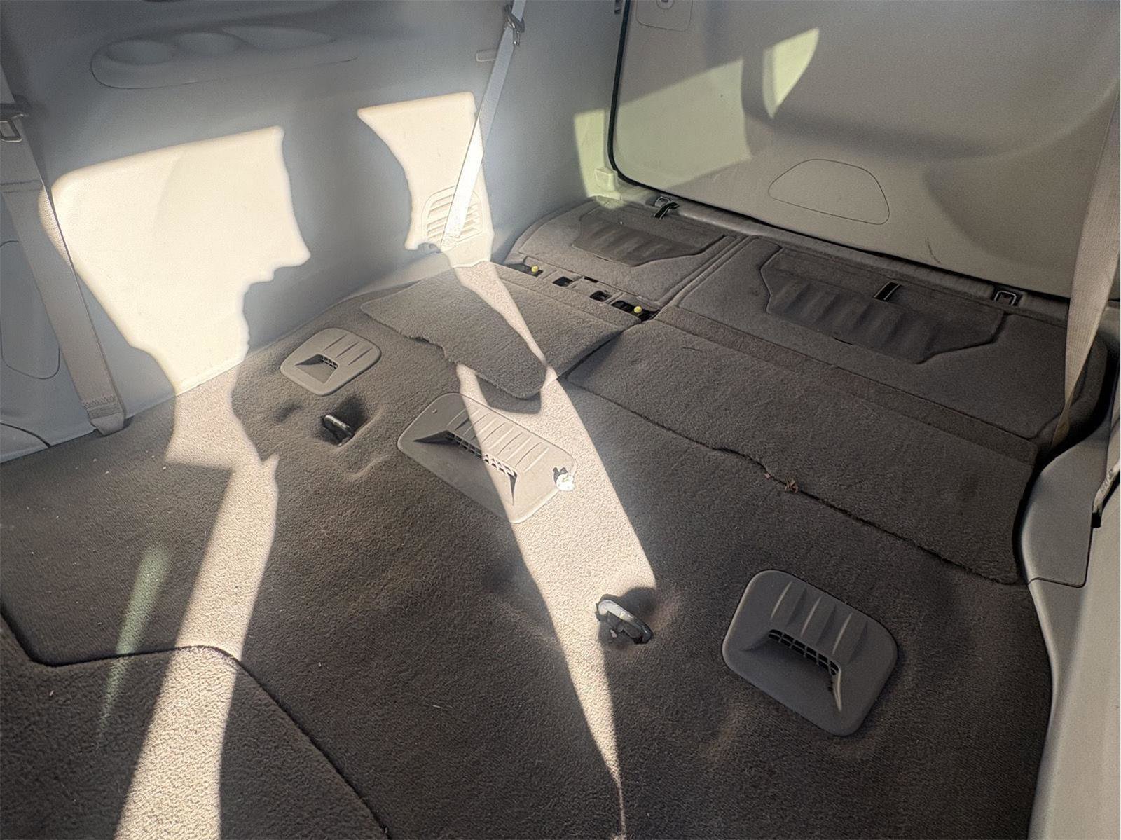 Used 2020 Chrysler Pacifica Touring-L image 13