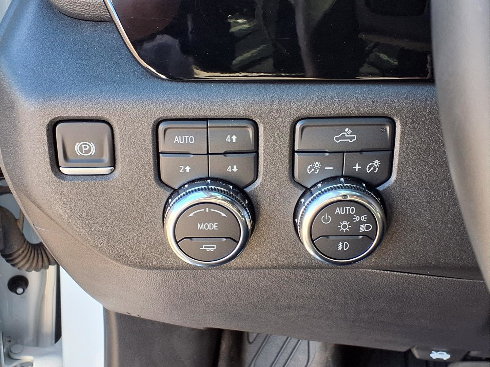 Used 2025 GMC Sierra 1500 Elevation w/ X31 Off-Road Package image 13