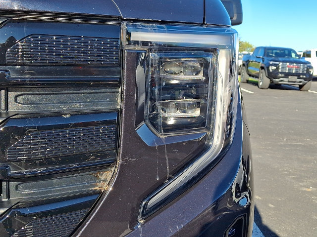Used 2023 GMC Sierra 1500 Elevation w/ X31 Off-Road Package AWD/4WD image 3