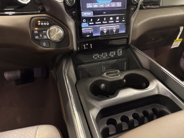 New 2026 RAM 1500 Laramie AWD/4WD image 24