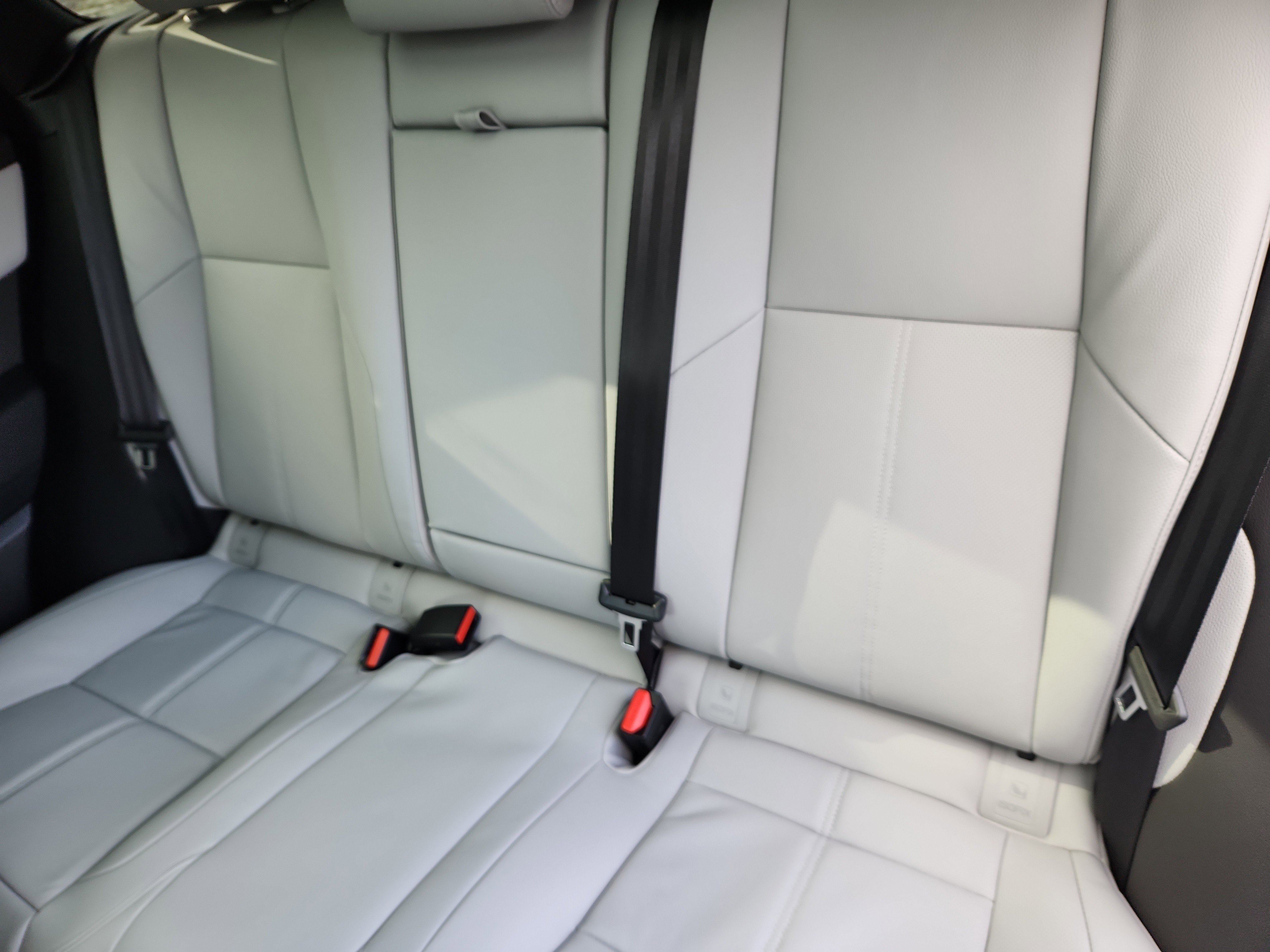 Used 2026 Land Rover Range Rover Velar S image 25