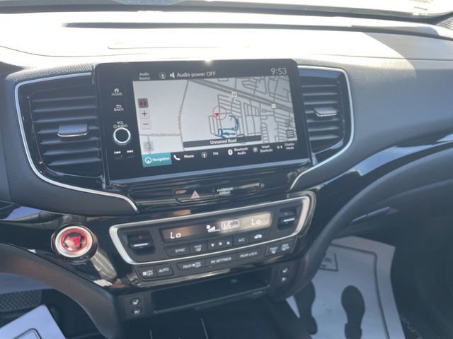 Certified 2025 Honda Ridgeline Black Edition image 20