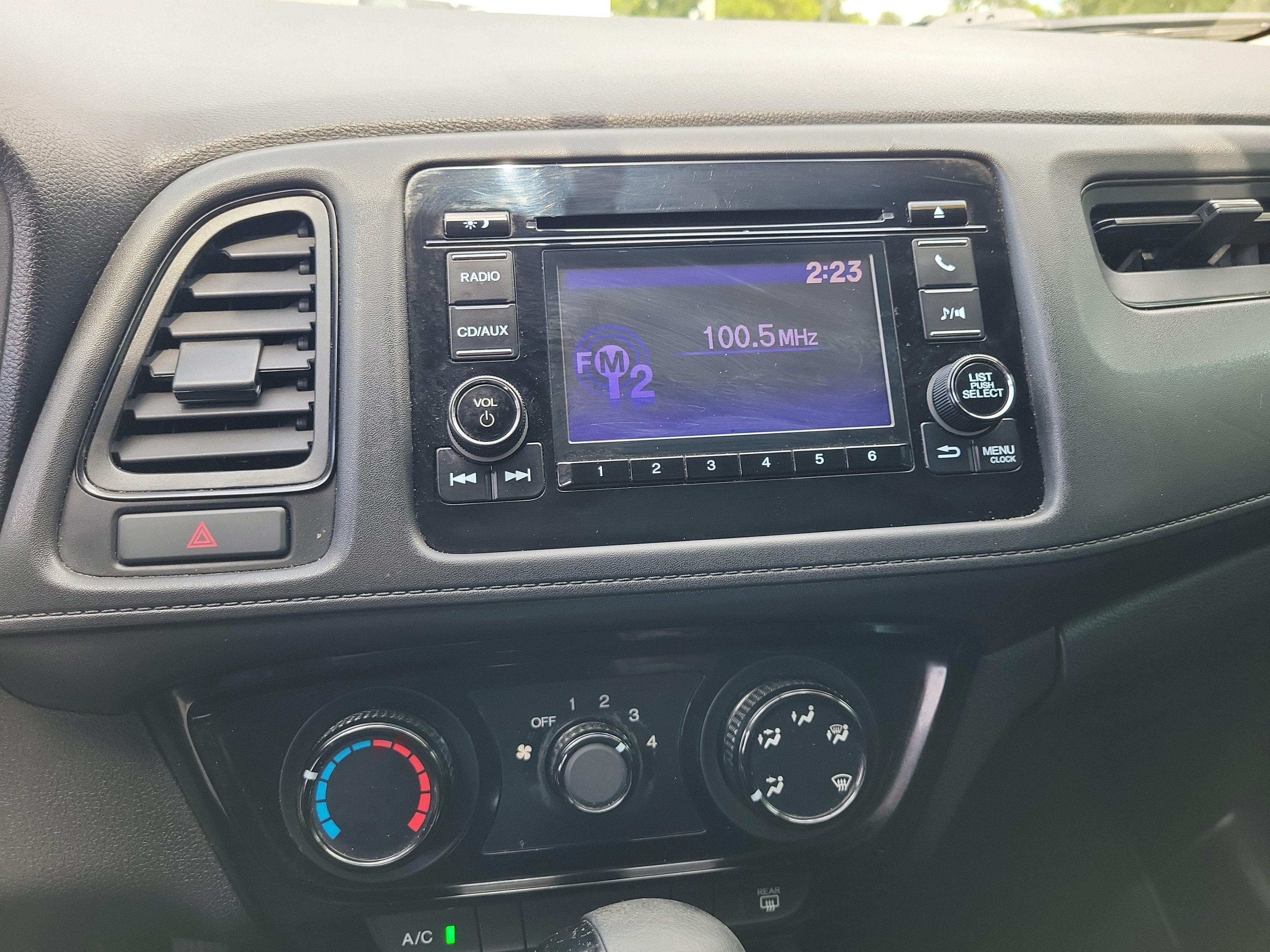 Used 2016 Honda HR-V LX image 24