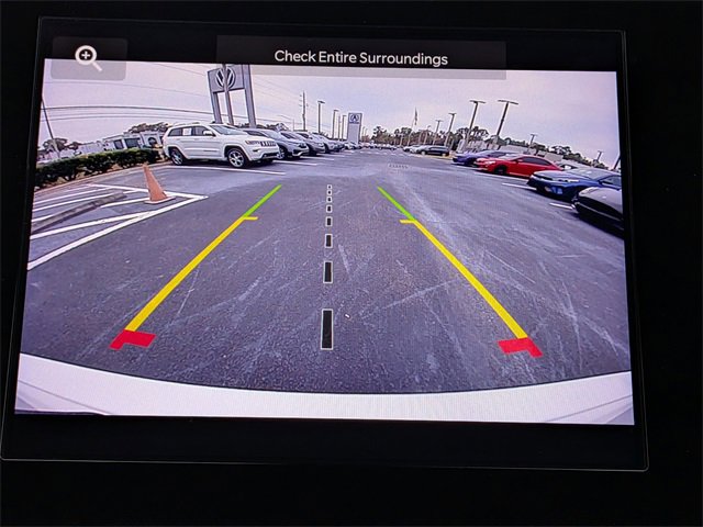 Used 2023 Jeep Grand Cherokee Altitude image 23