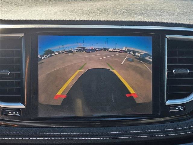 Used 2021 Chrysler Pacifica Touring-L w/ S Appearance Package image 13