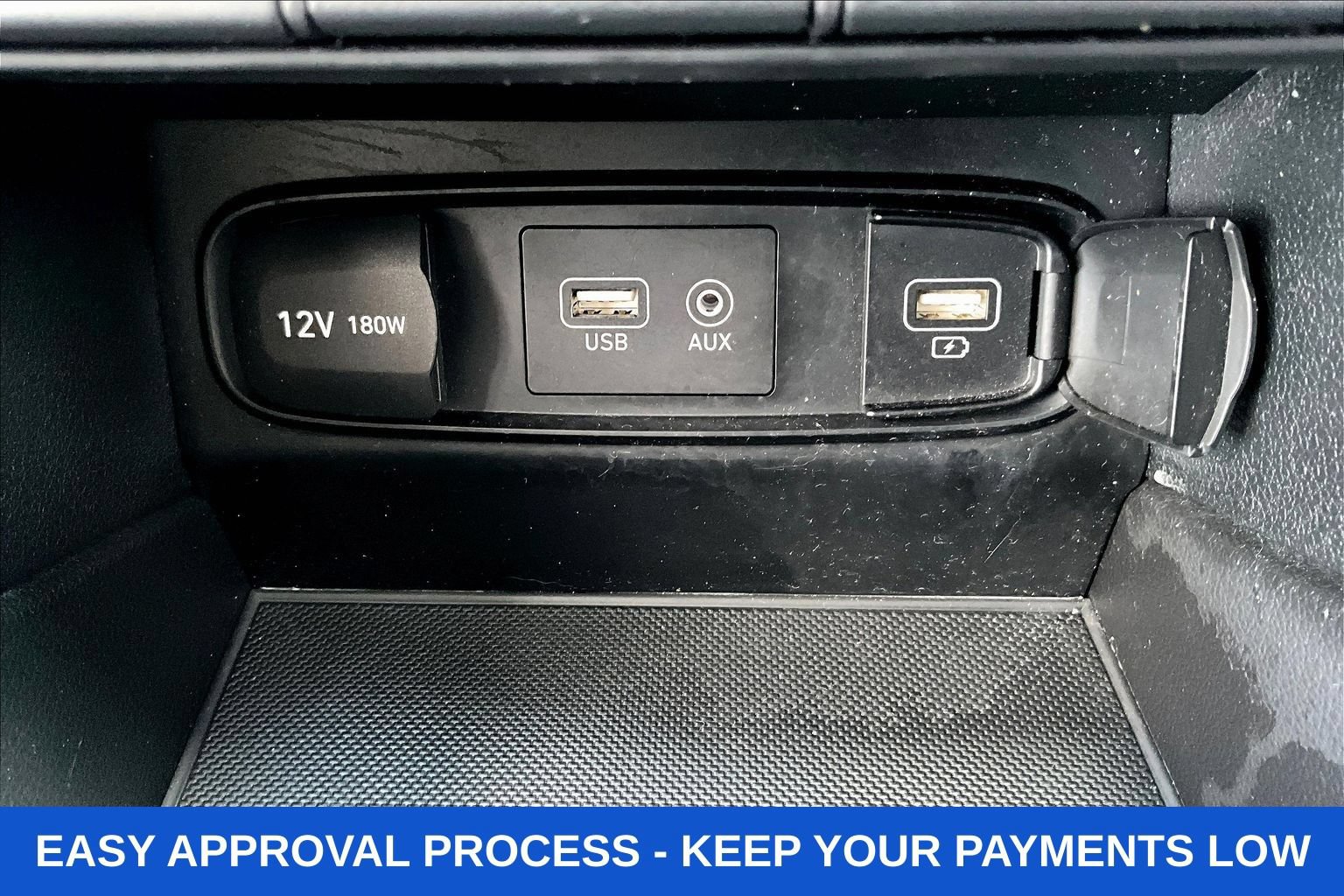 Used 2019 Hyundai Santa Fe Limited FWD image 19