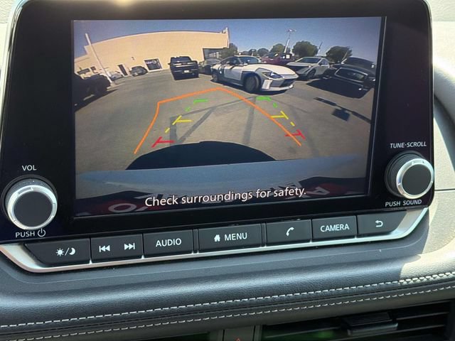 Certified 2024 Nissan Rogue S FWD image 14