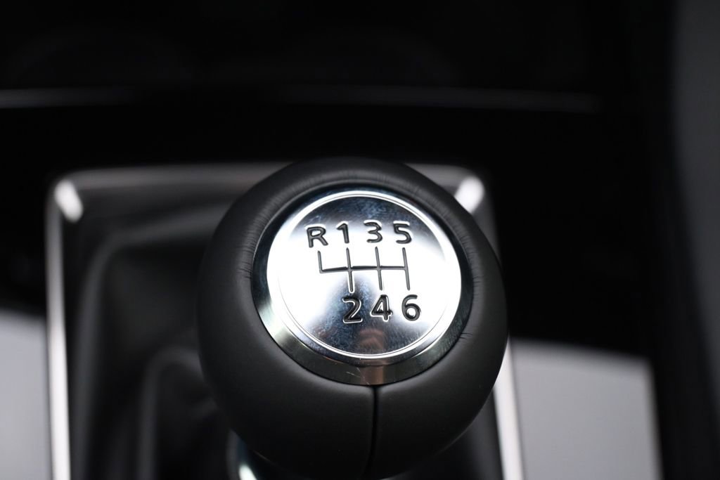 New 2026 MAZDA MAZDA3 2.5 S Hatchback w/ Premium Pkg FWD image 33