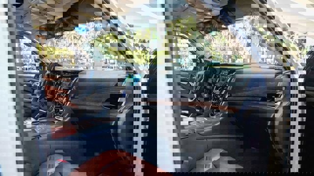 Used 2019 Cadillac Escalade ESV Premium Luxury image 79