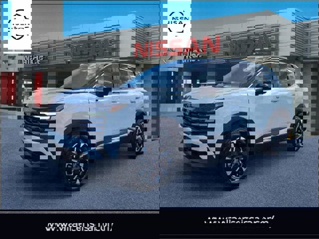New 2025 Nissan Kicks SV