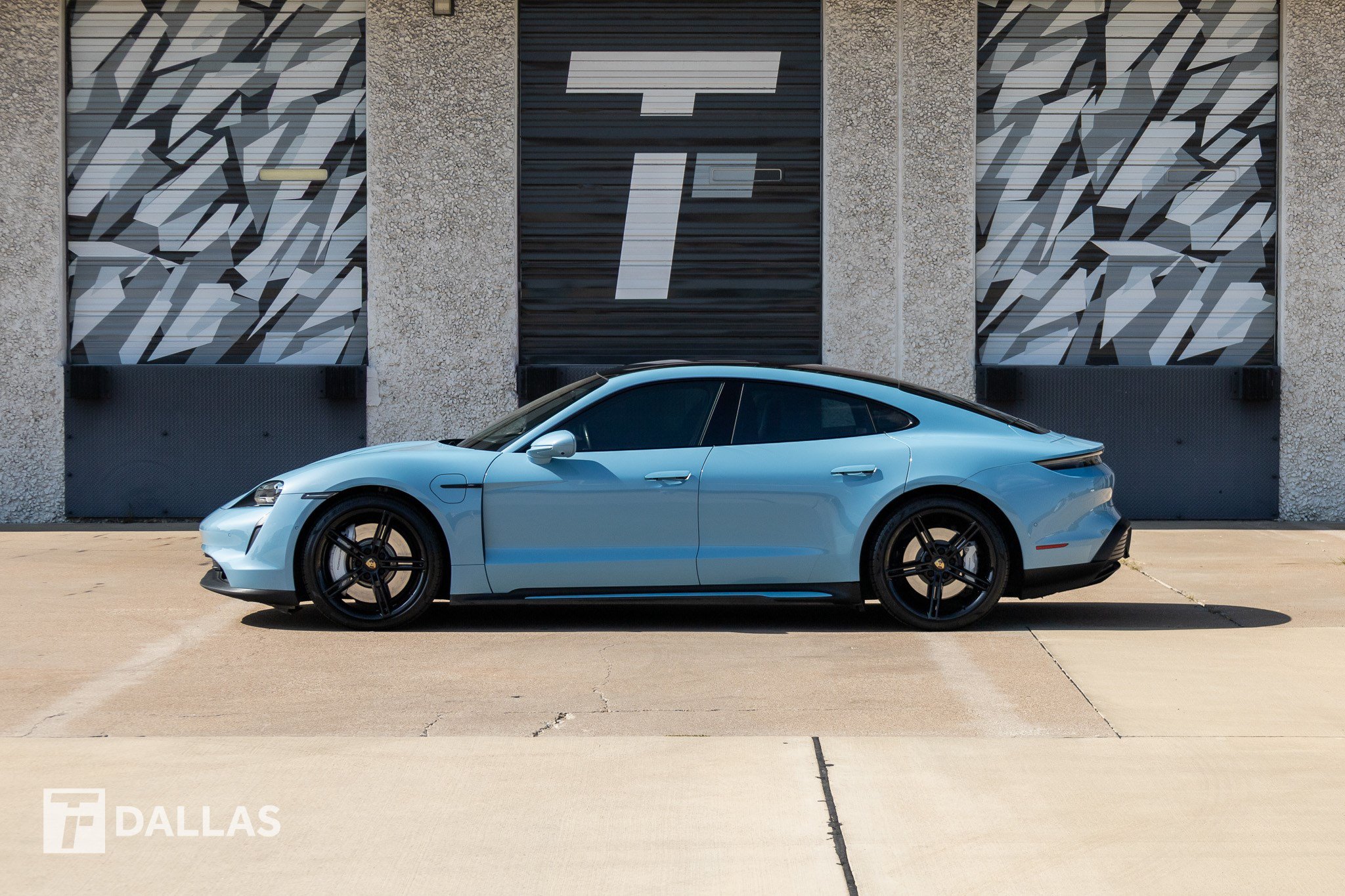 Used 2022 Porsche Taycan 4S AWD/4WD image 7