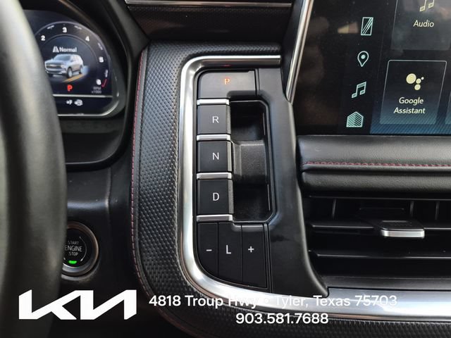 Used 2023 Chevrolet Suburban RST w/ Luxury Package RWD image 39