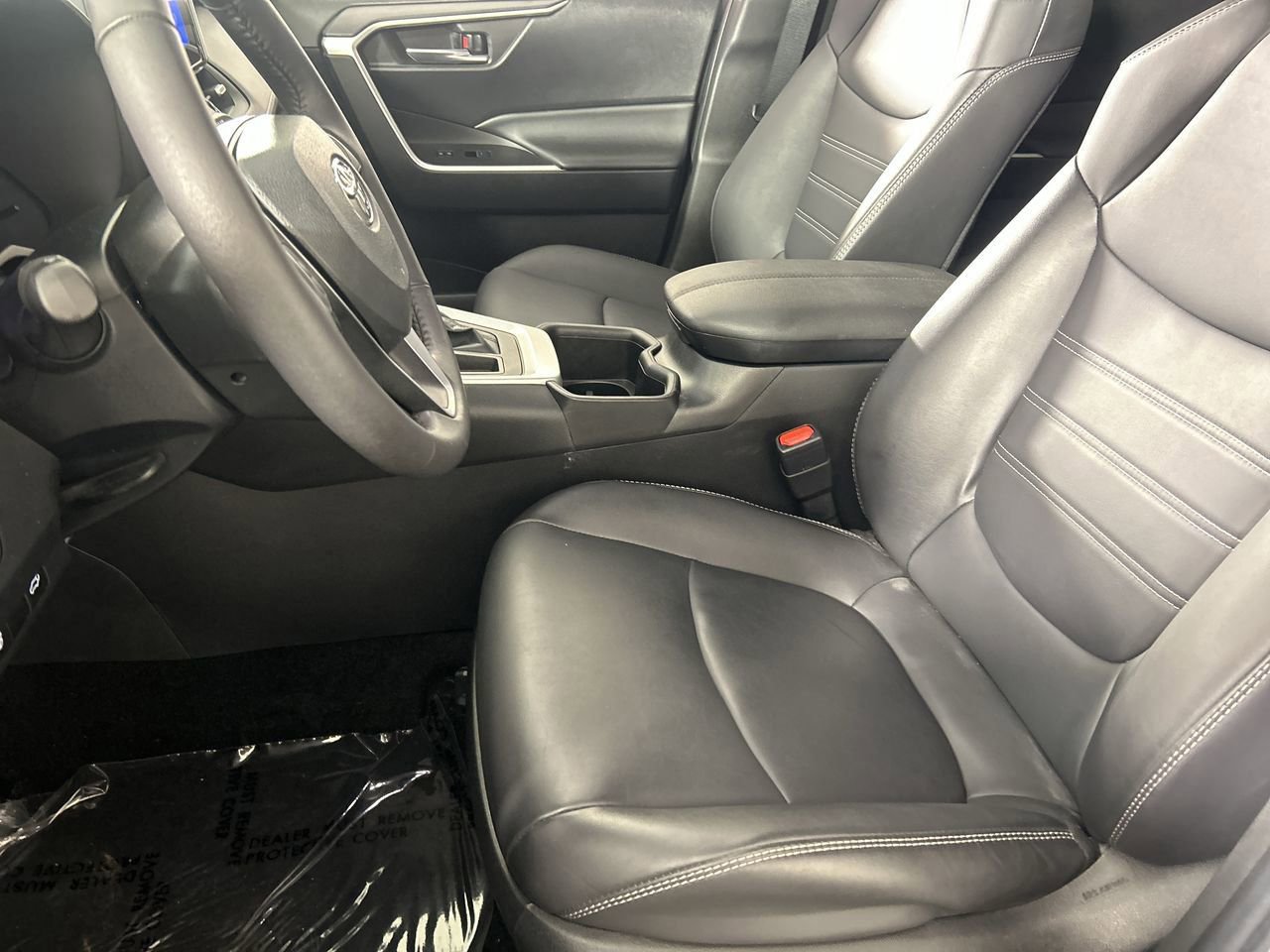 Used 2023 Toyota RAV4 XLE Premium FWD image 20