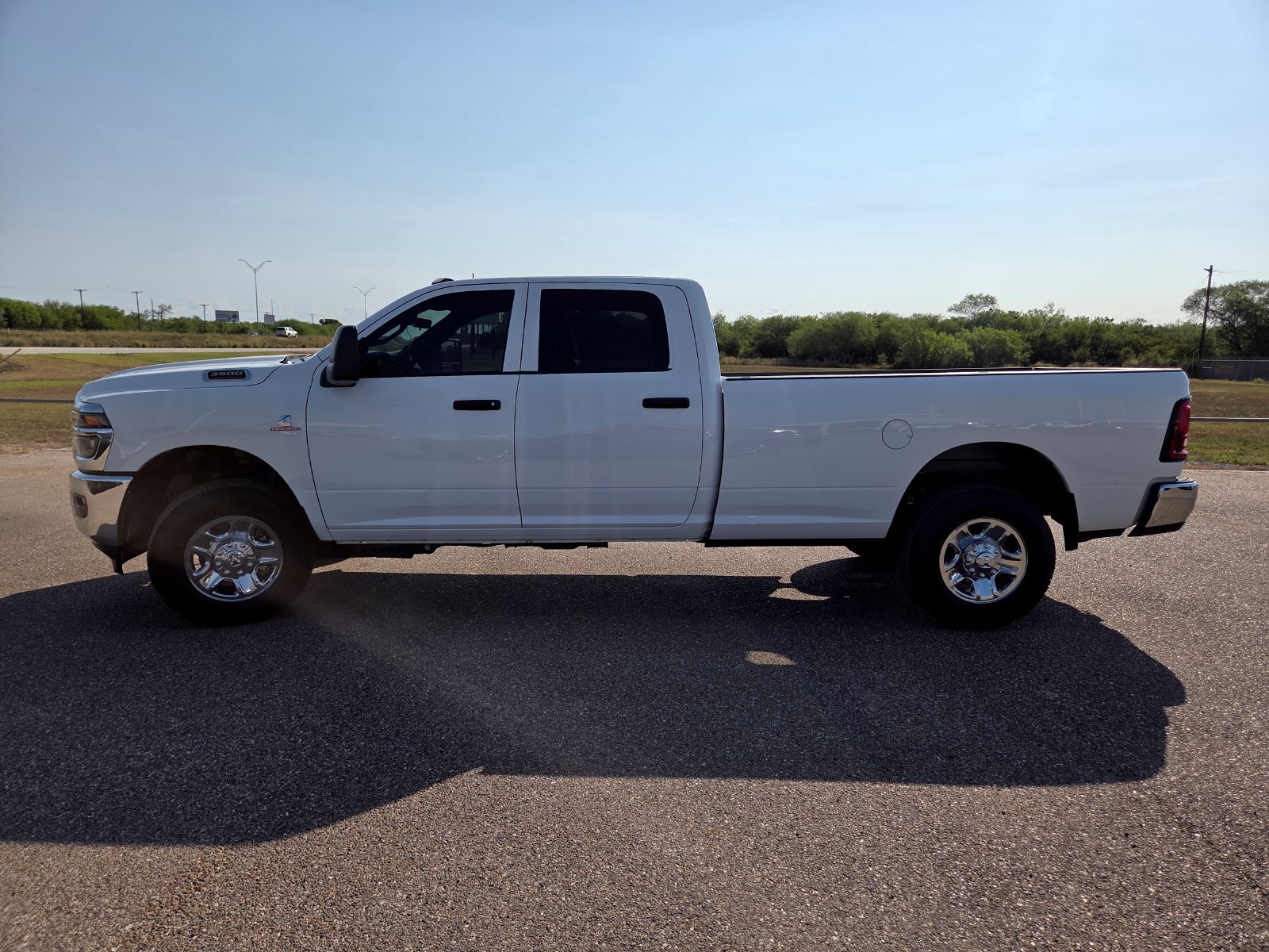 New 2026 RAM 3500 Tradesman w/ Chrome Appearance Group A AWD/4WD image 4