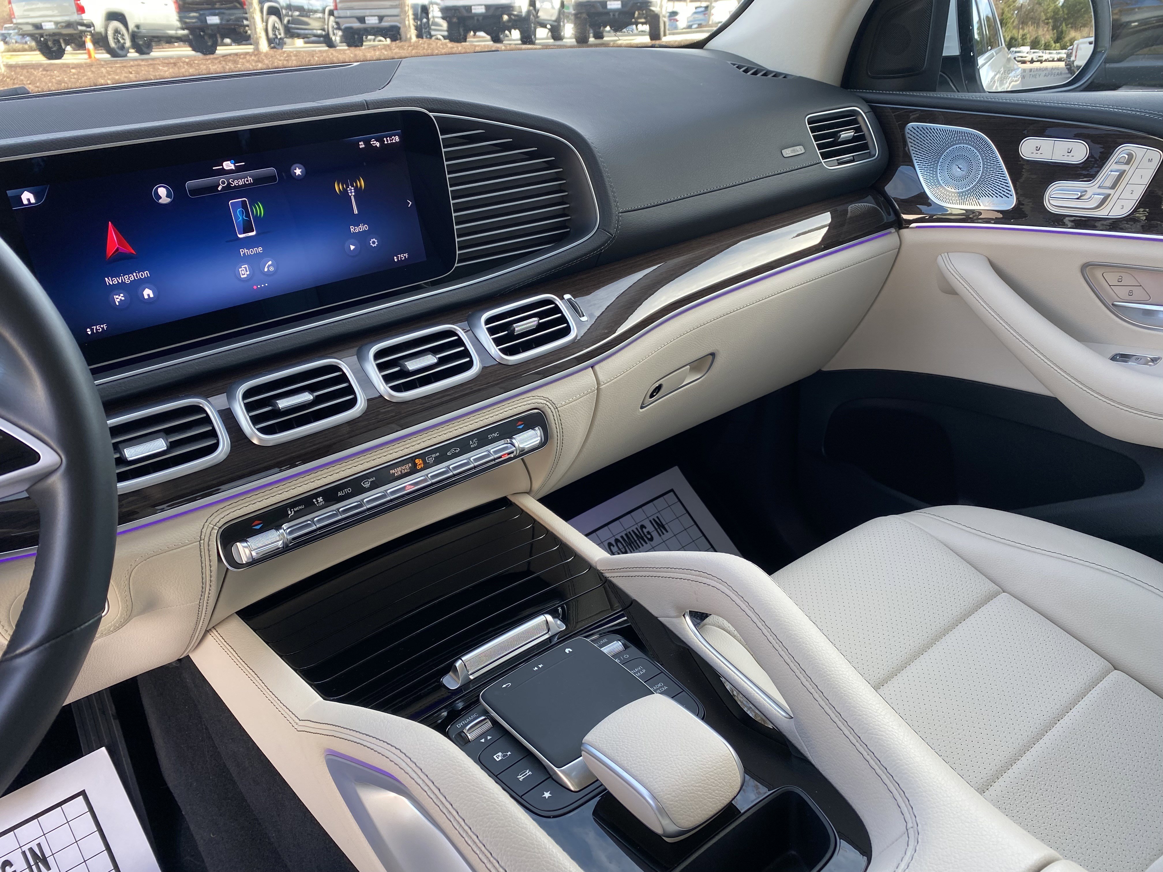 Used 2024 Mercedes-Benz GLE 350 4MATIC image 25