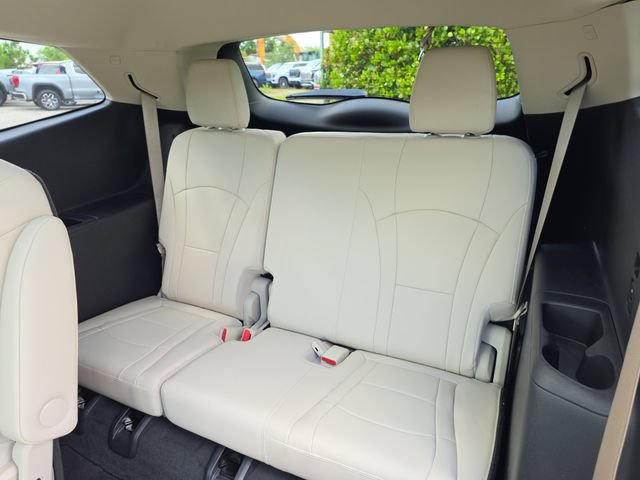 Certified 2022 Buick Enclave Premium w/ Experience Buick Package FWD image 10