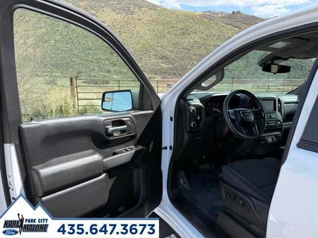 Used 2025 GMC Sierra 1500 Pro w/ Graphite Edition image 12