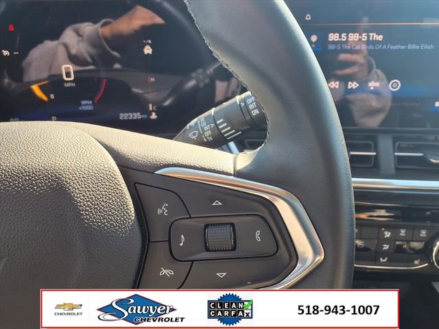 Used 2024 Chevrolet Trax ACTIV w/ Sunroof Package image 16