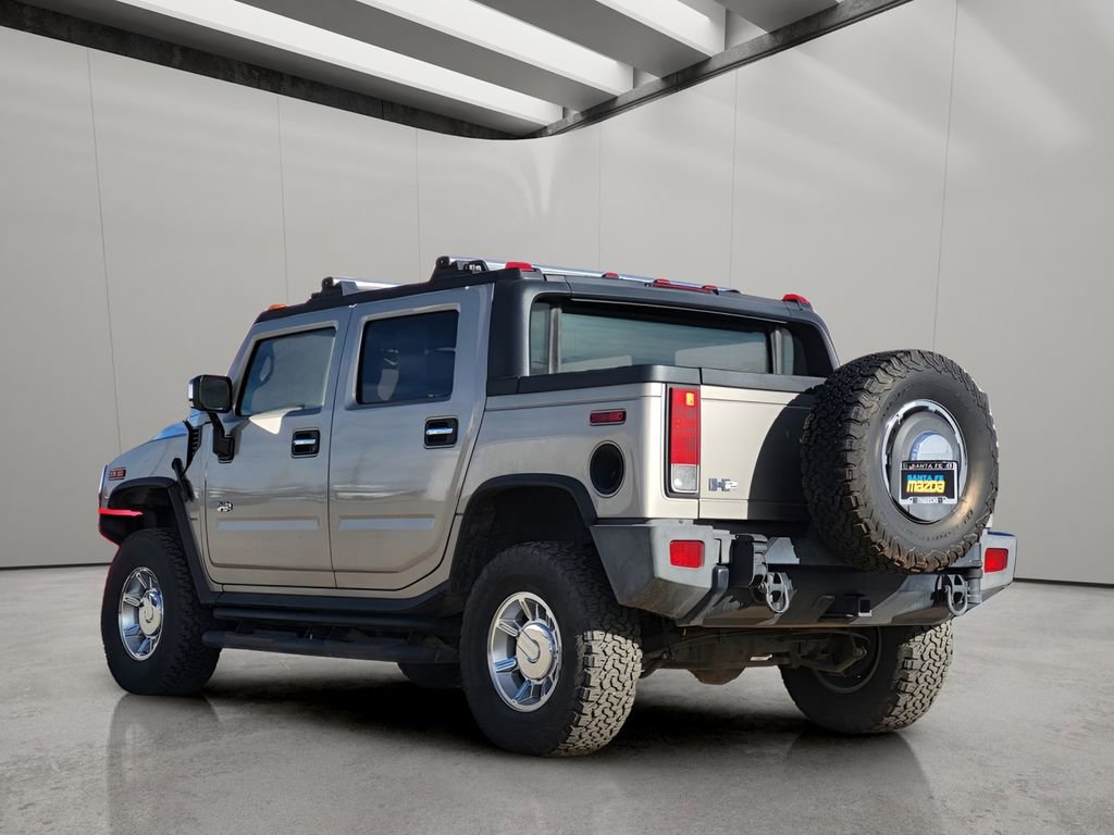 Used 2005 HUMMER H2 SUT w/ Preferred Equipment Group image 3