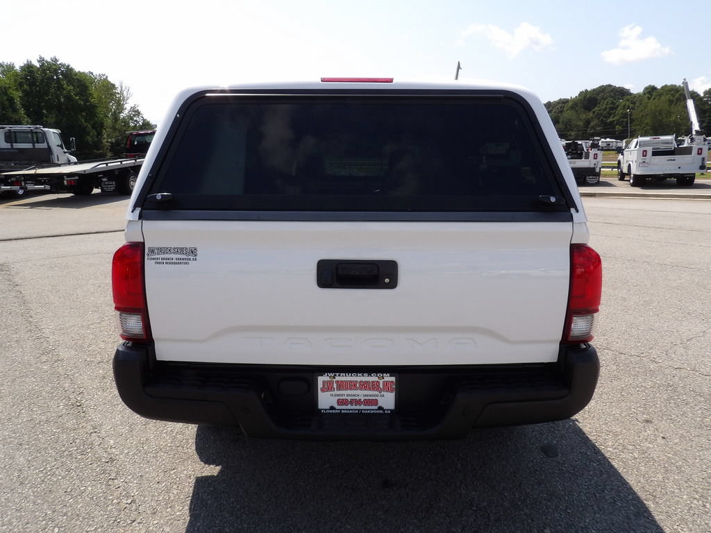 Used 2023 Toyota Tacoma SR RWD image 6