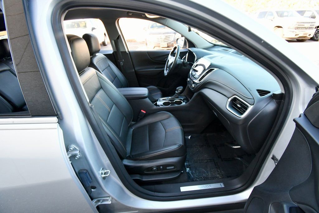 Used 2022 Chevrolet Equinox Premier FWD image 20