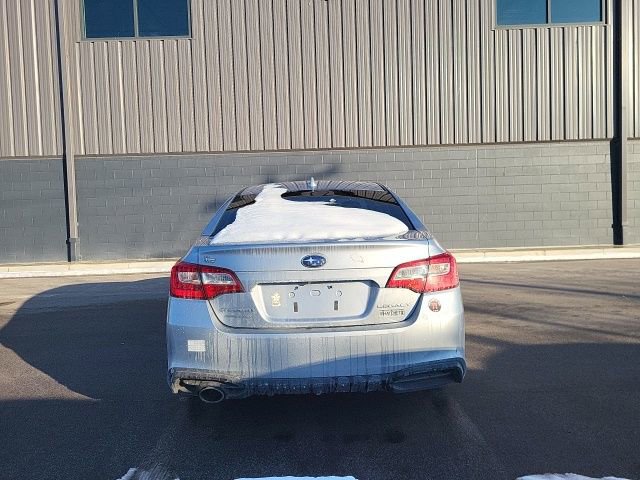 Used 2018 Subaru Legacy 2.5i Premium w/ Moonroof Package image 4