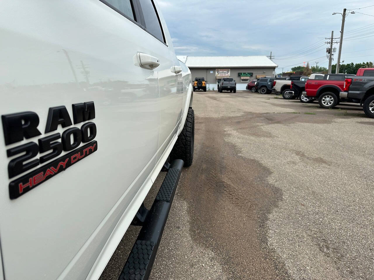Used 2017 RAM 2500 Laramie w/ Sport Appearance Group AWD/4WD image 17