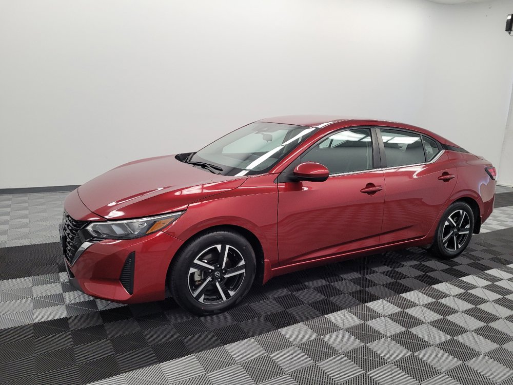 Used 2024 Nissan Sentra SV FWD image 2