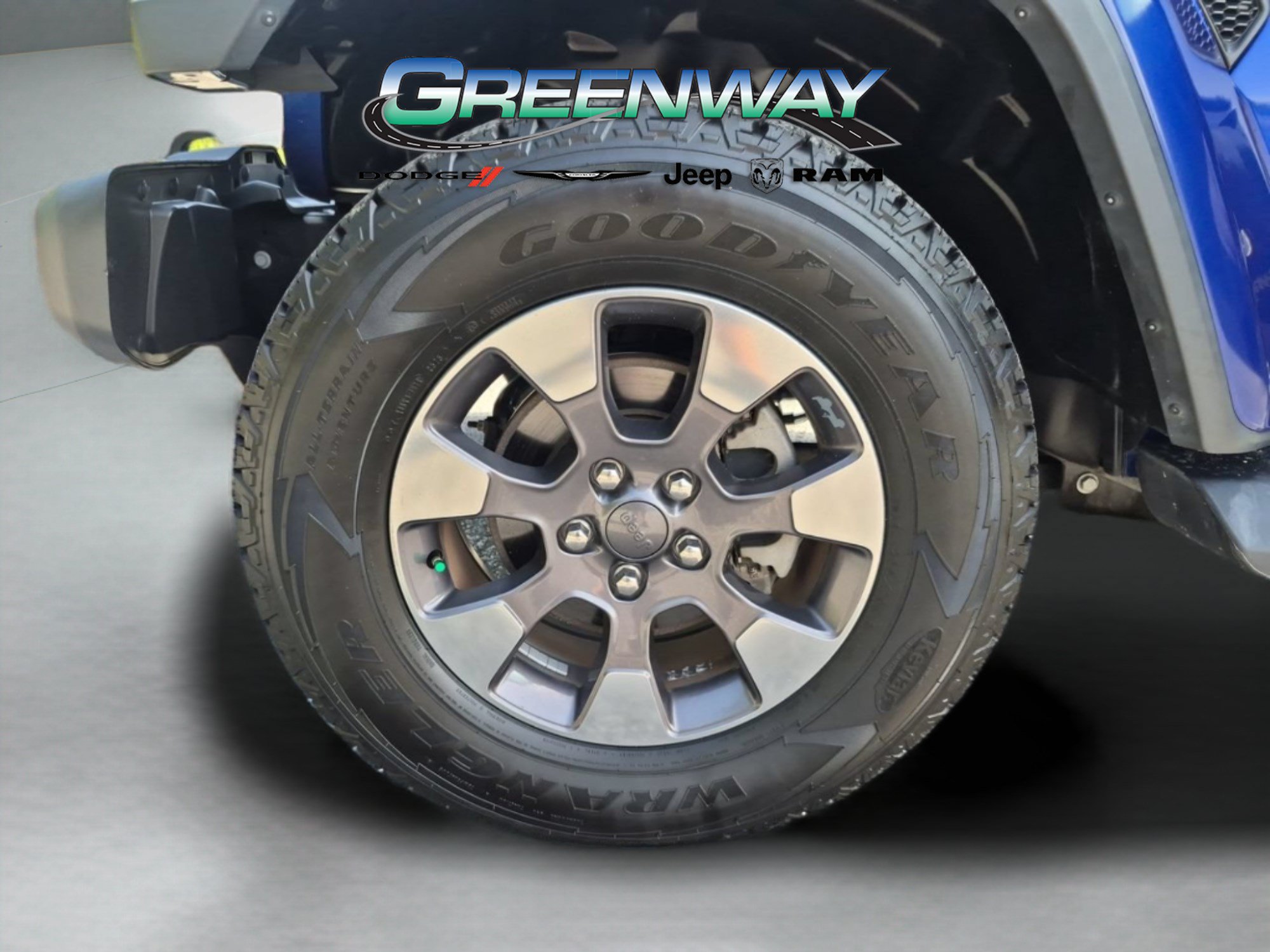 Used 2018 Jeep Wrangler Unlimited Sahara AWD/4WD image 31