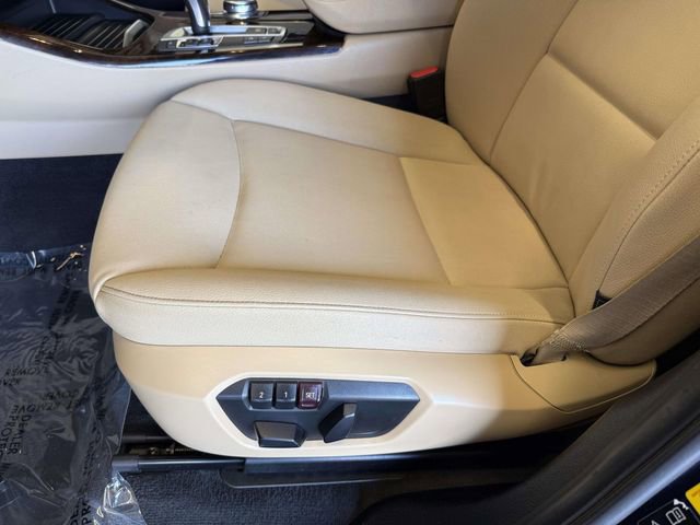 Used 2017 BMW X3 xDrive28i AWD/4WD image 3