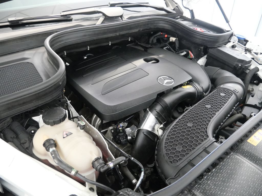 Used 2022 Mercedes-Benz GLE 350 4MATIC w/ Premium Package image 10