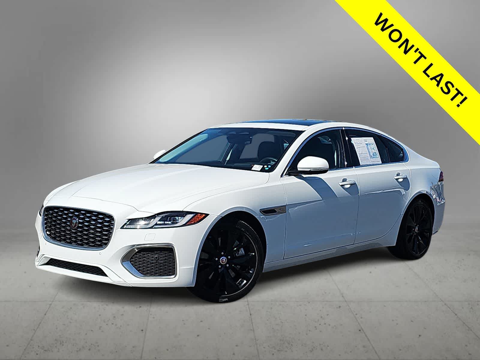 Used 2022 Jaguar XF SE RWD image 1