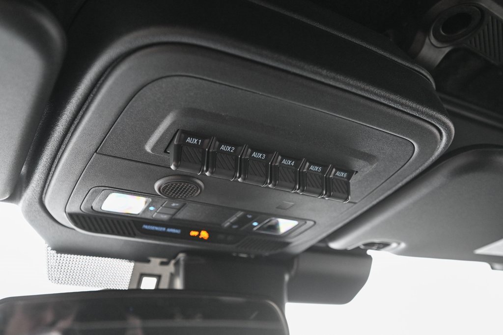 New 2025 Ford Bronco Badlands image 35