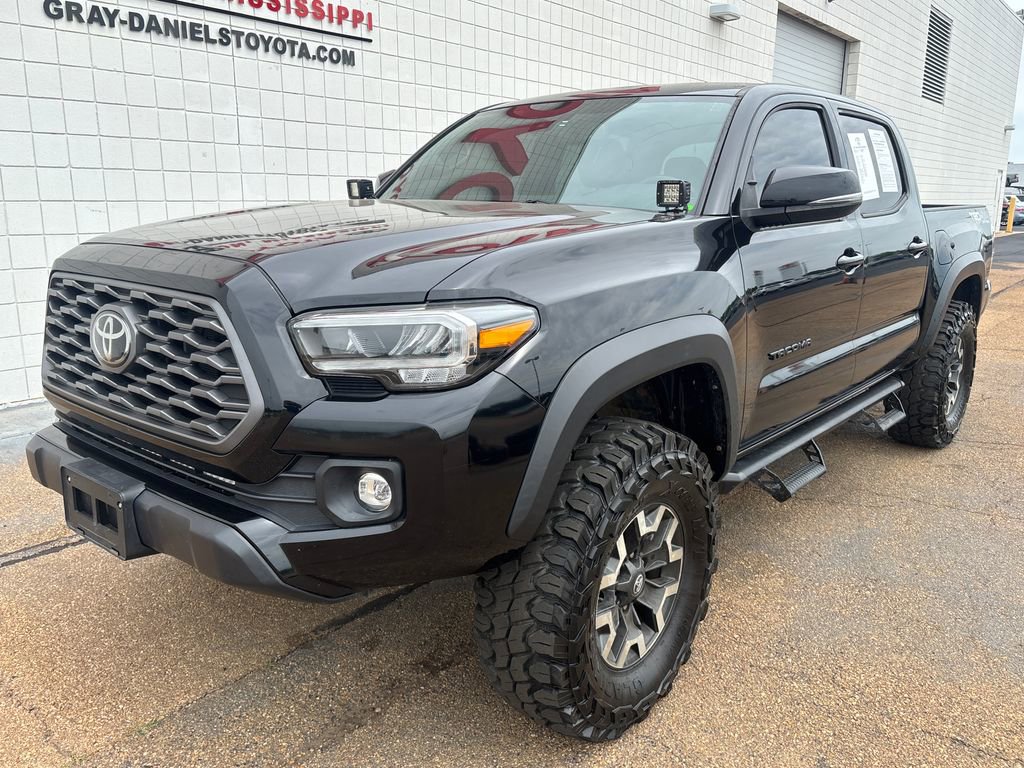 Used 2021 Toyota Tacoma TRD Off-Road image 1