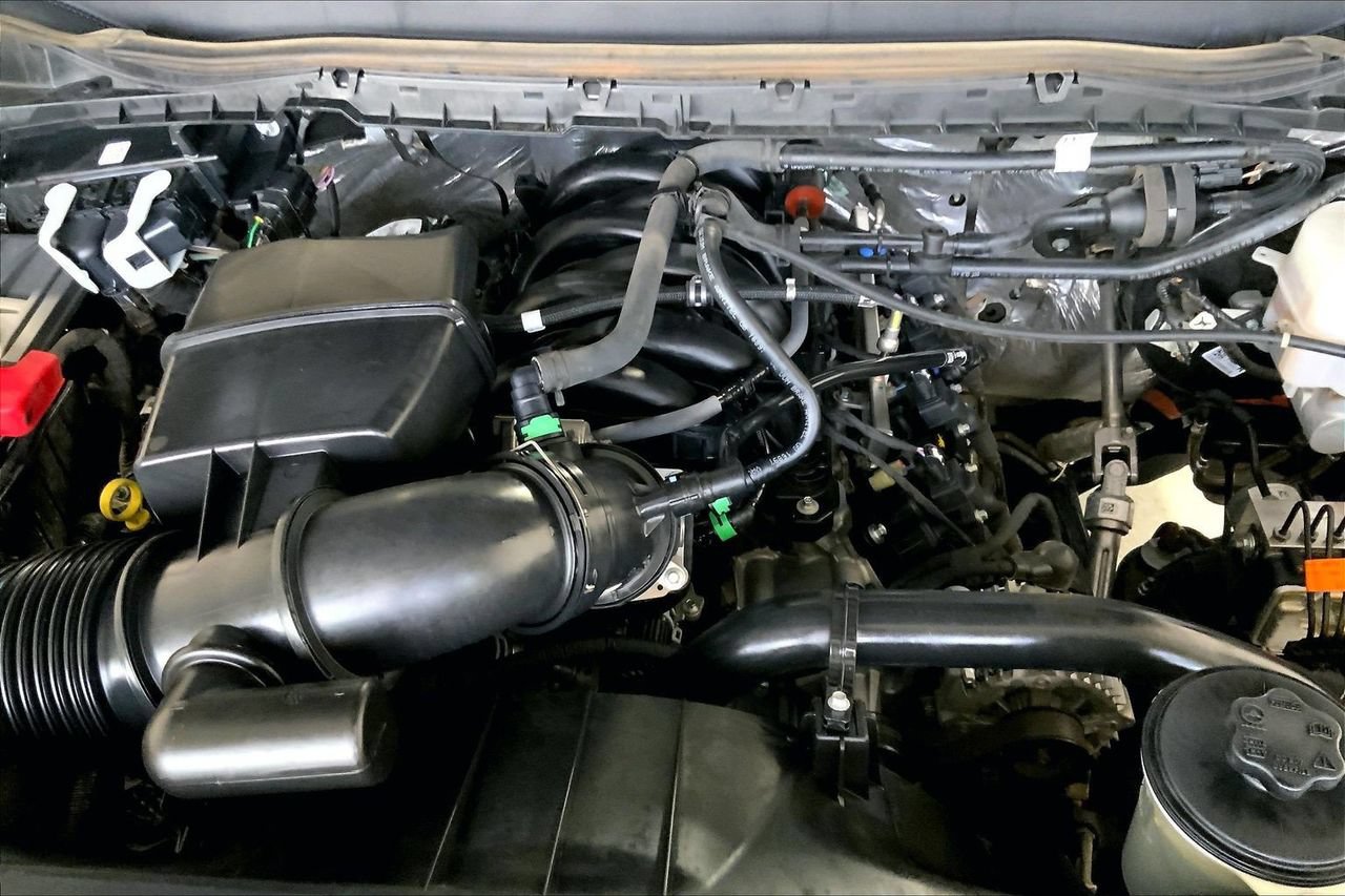 Used 2025 Ford F250 XLT AWD/4WD image 32
