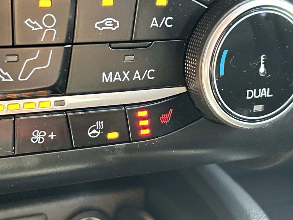 Used 2024 Ford Escape Active w/ Cold Weather Package image 29